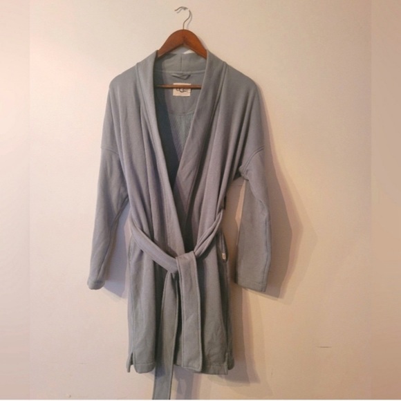 Ugg Clarence Robe - Picture 1 of 8